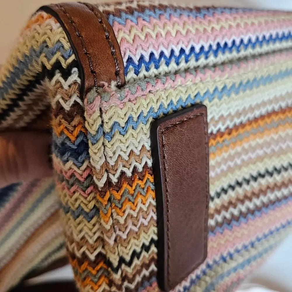 Fossil Parker Leather Satchel Purse Handbag Zig Zag Colorful Stripes‎ Boho